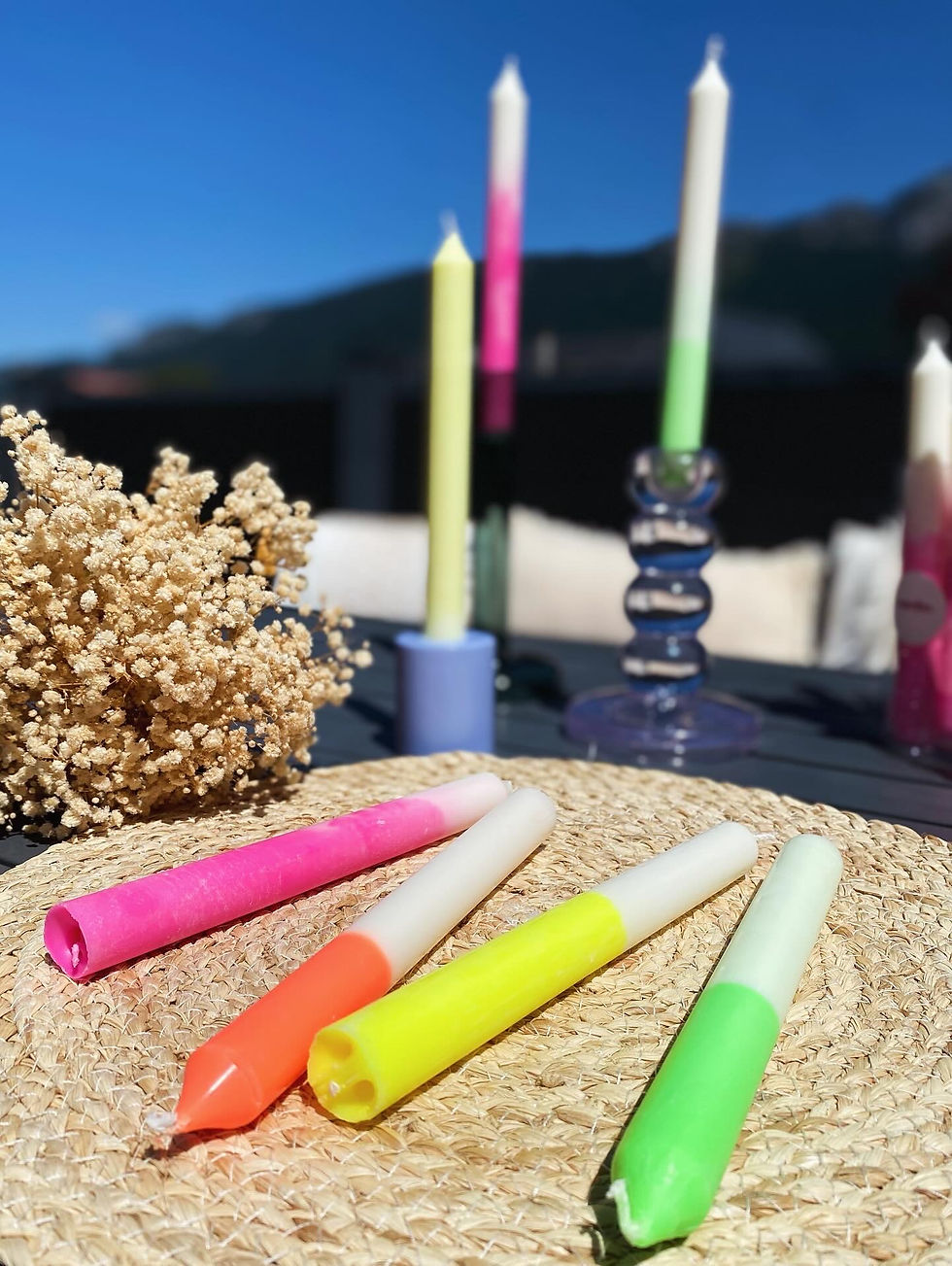Miniature : Chandelle Néon – Bougie artisanale parfumée