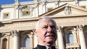 Exjefe del Vaticano dice que el 'futuro de la democracia' está en juego en las elecciones de EE.UU.
