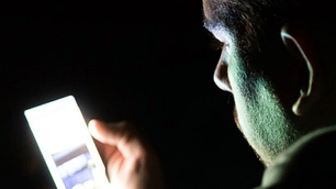 Informe: China usa redes de telefonía celular del Caribe para espiar a estadounidenses.