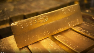 El oro sube al tope del rango por la decepción de un acuerdo comercial entre Estados Unidos y China.