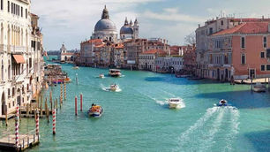 Italia pagará boletos aéreos y hoteles a los turistas que visiten el país después del COVID-19.