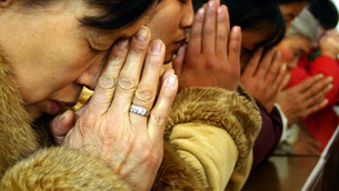 China arresta al menos a diez cristianos en allanamiento de un estudio bíblico privado.