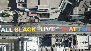 Los Ángeles cerrará Hollywood Boulevard para instalar mural de temática LGBT 'All Black Lives Matter