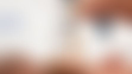 Trabajador despedido tras destruir deliberadamente 500 dosis de vacuna COVID-19.