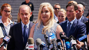 Epstein "forzó a niñas menores de edad a tener relaciones sexuales con el Príncipe Andrew"