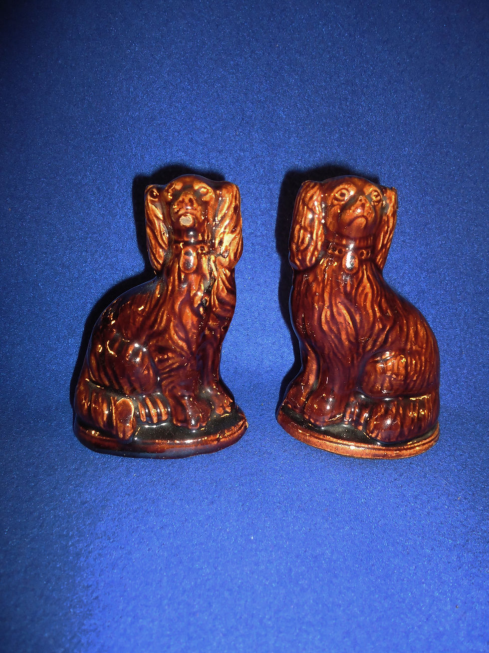 Pair of Small Yellow Seated Spaniel Dog Banks #3927