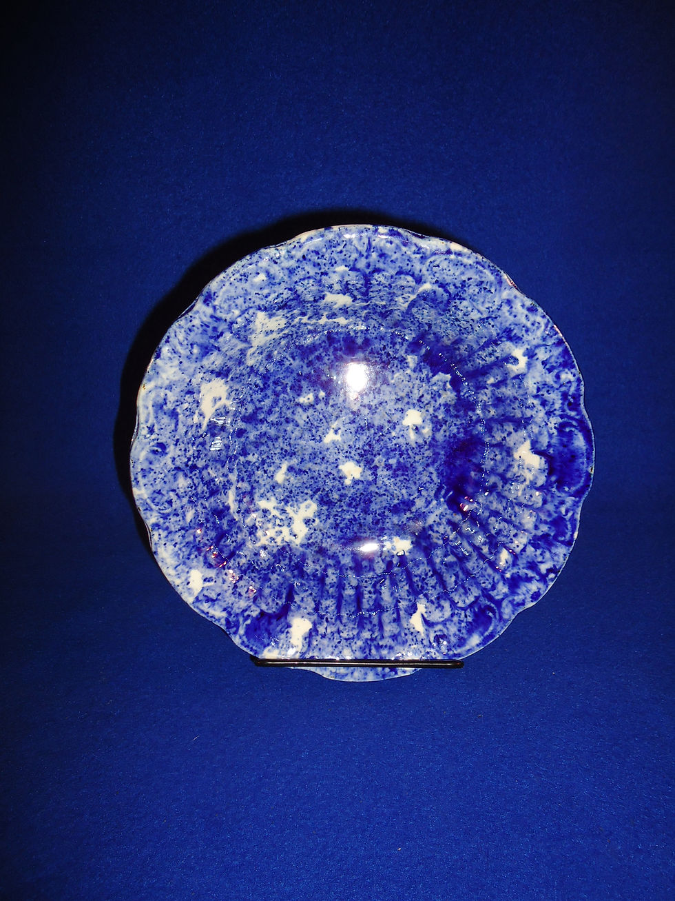 Blue and White Stoneware Spongeware 7 1/2" Serving Dish #8014