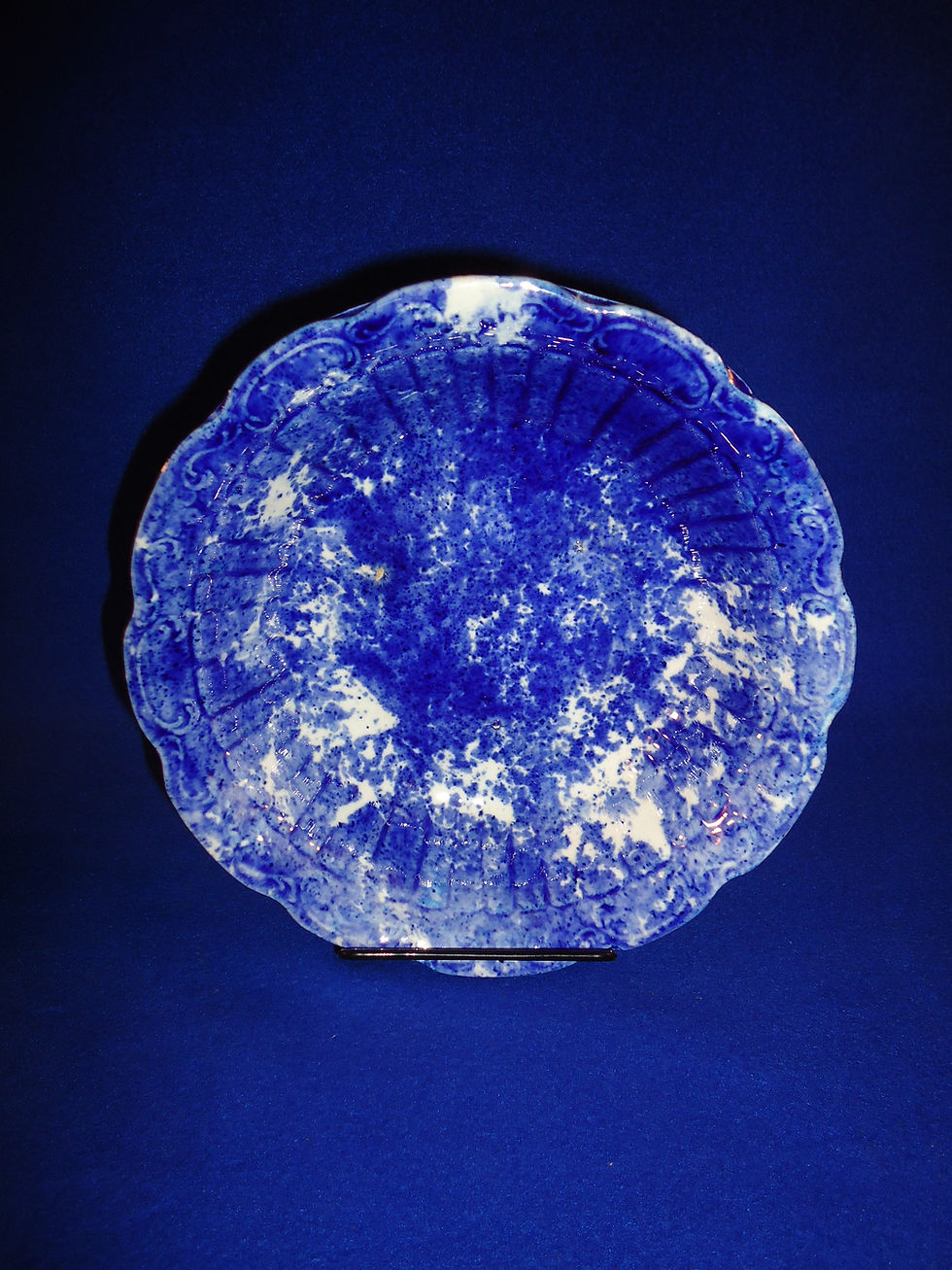 Blue and White Stoneware Spongeware 8 1/2" Serving Bowl #8013