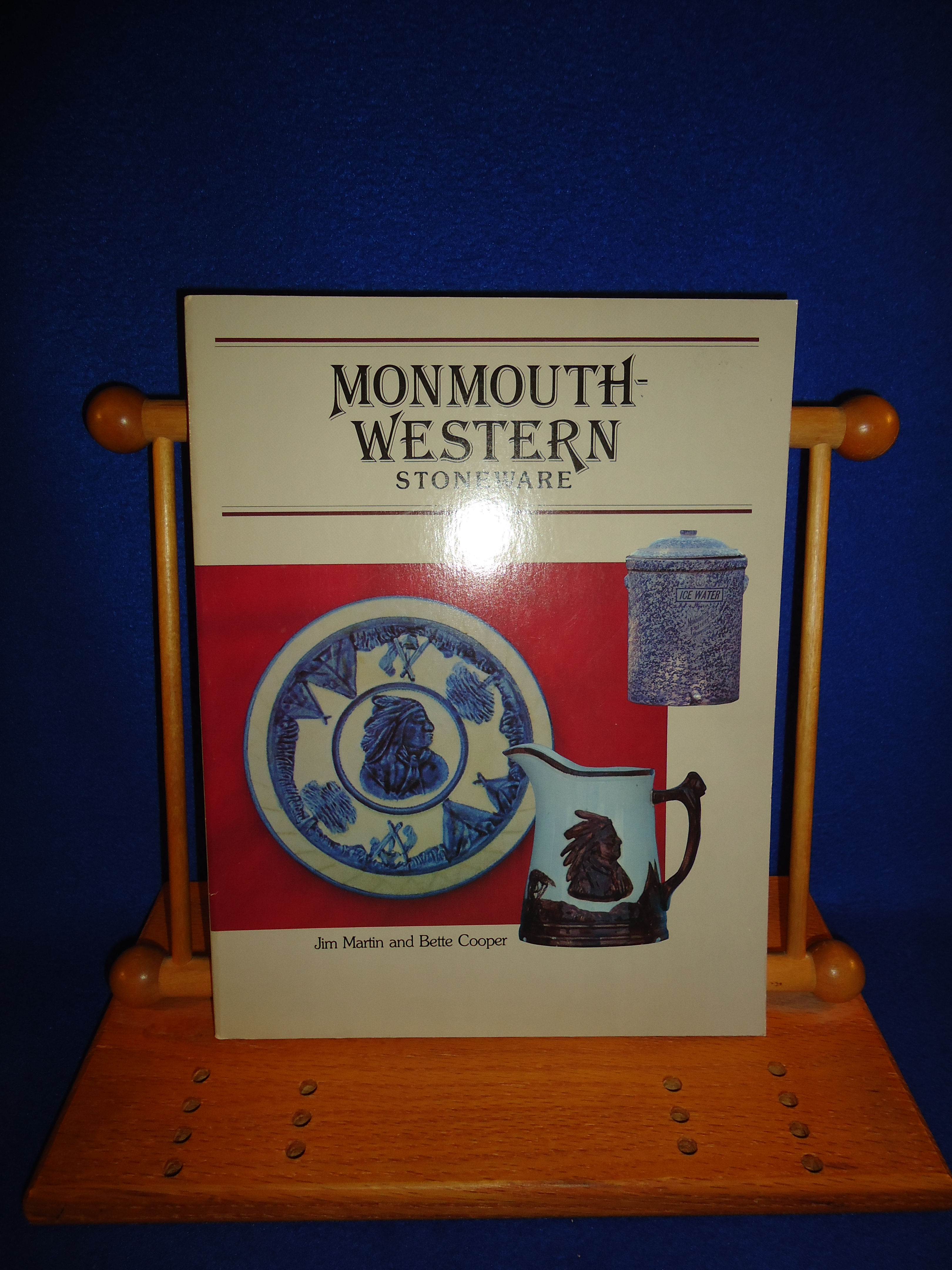 Jim Martin & Bette Cooper, Monmouth-Western Stoneware #8697