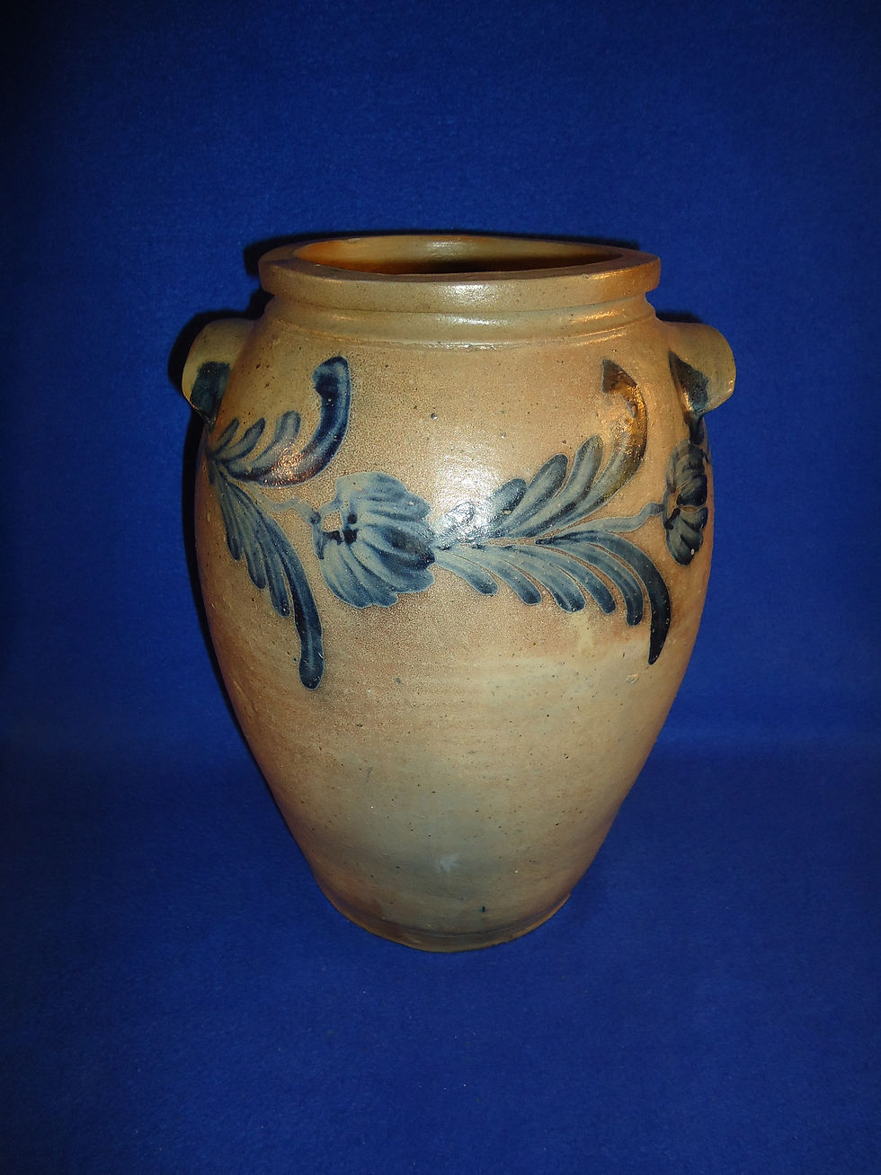 Stoneware Jar with Garland from Baltimore, Maryland;att. Perine or Linton #9557