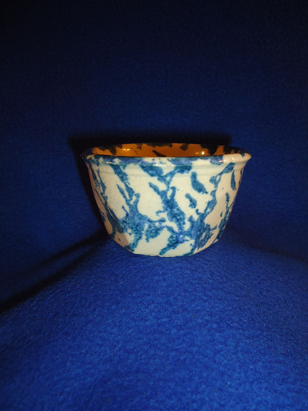 Blue and White Spongeware Stoneware Custard Cup, Seven Sided #8340