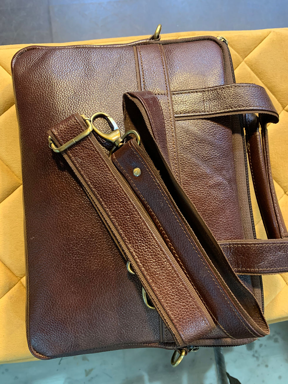 Thumbnail: Laptop bag big size genuine leather- Yazli brand 