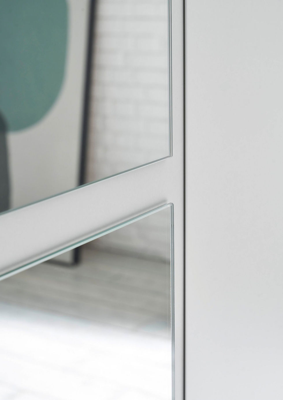 Thumbnail: Dulap cu usi glisante