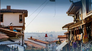 تعتبر تركيا واحدة من أبرز الوجهات للسياحة العلاجية في العالم. تجمع البلاد بين الخبرة الطبية العالية، والمستشفيات الحديثة، والأسعار التنافسية، مما يجعلها خيارًا مميزًا للمرضى الدوليين الذين يبحثون عن رعاية صحية متقدمة وتجربة سفر آمنة ومريحة. السياحة العلاجية في تركيا - دليل السياحة العلاجية في تركيا