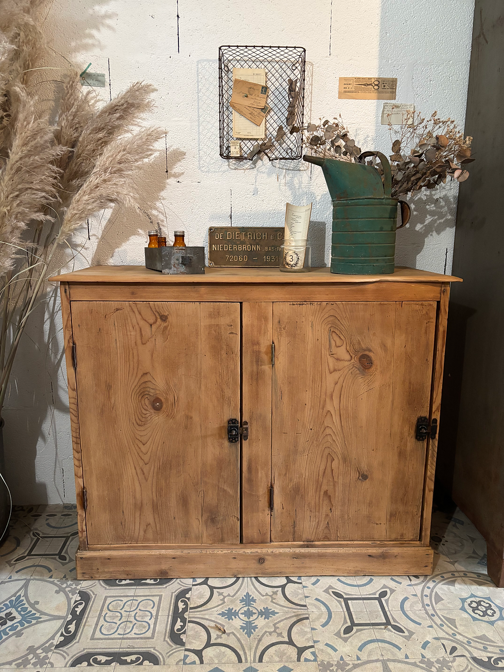 Miniature : Buffet/vestiaire en sapin 