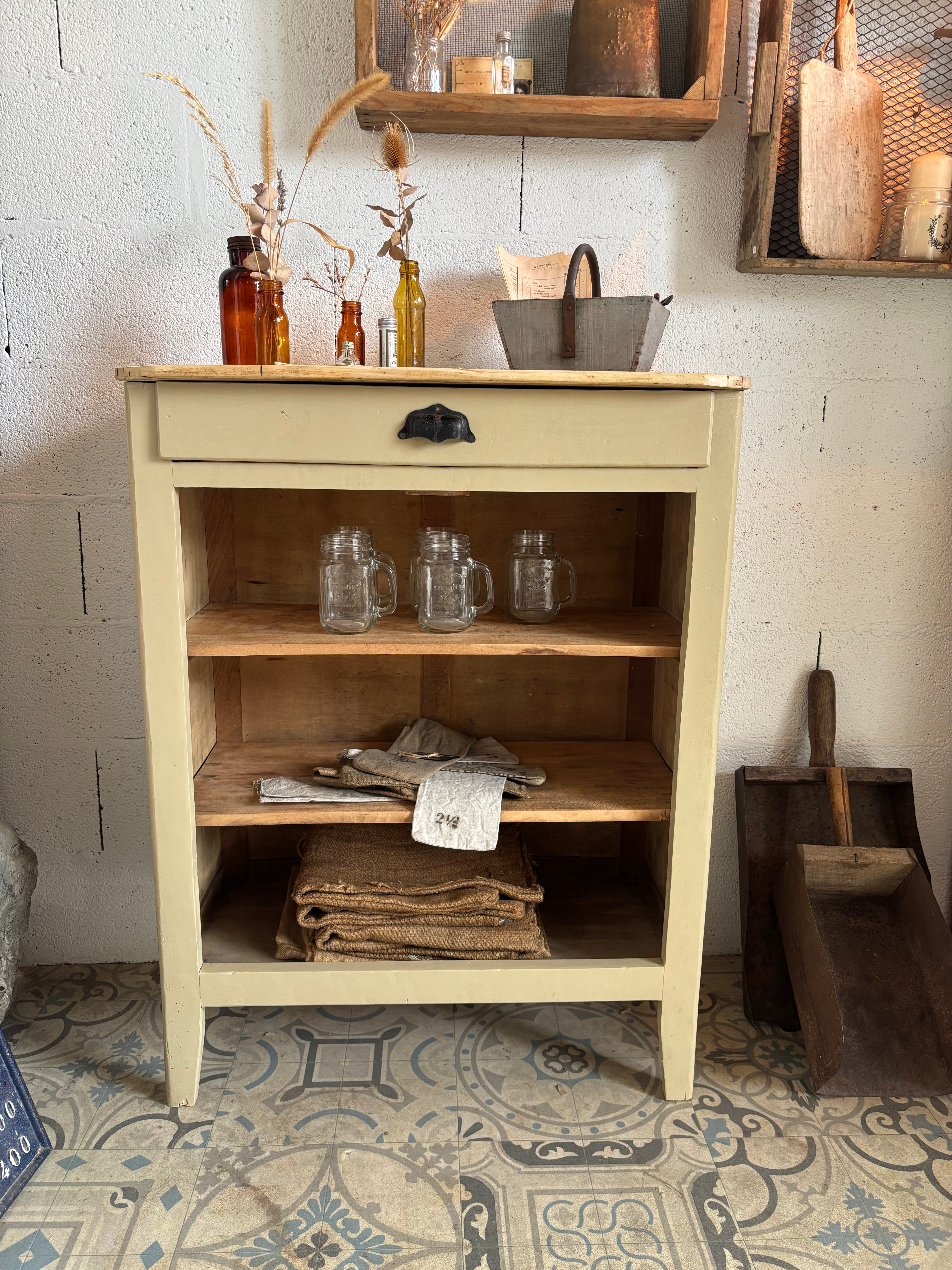 Confiturier ouvert beige