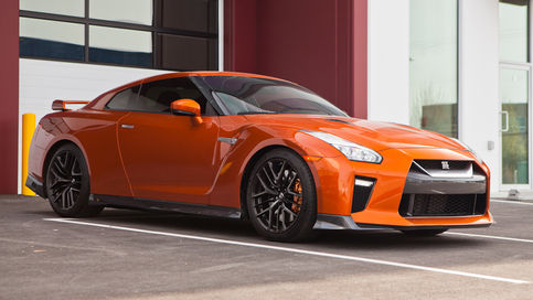 2018 NISSAN GTR