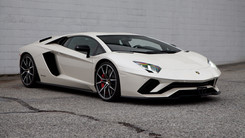2017 LAMBORGHINI AVENTADOR S