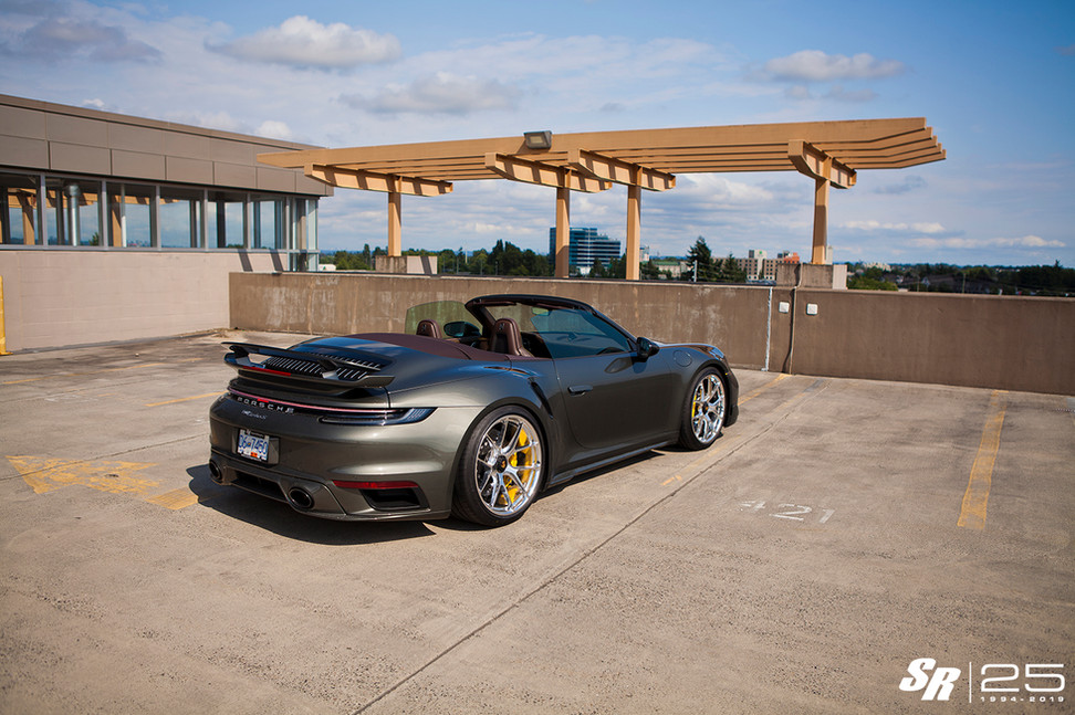 PORSCHE911TURBOSCABRIOLETHRE_19.jpg