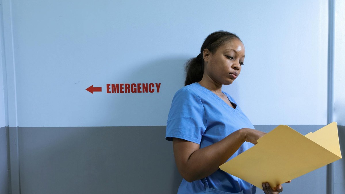 When a Loved One Dies in Hospice: Documents and Calls, Southwest Florida