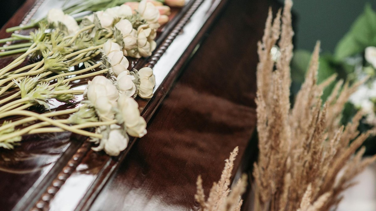 direct cremation questions fort myers stock photo for Legacy Options families