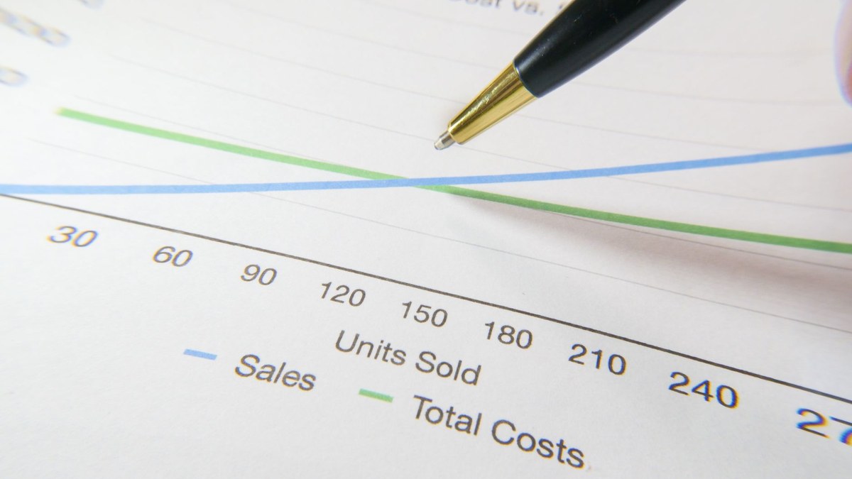 burial versus cremation price comparison fort myers stock photo for Legacy Options families