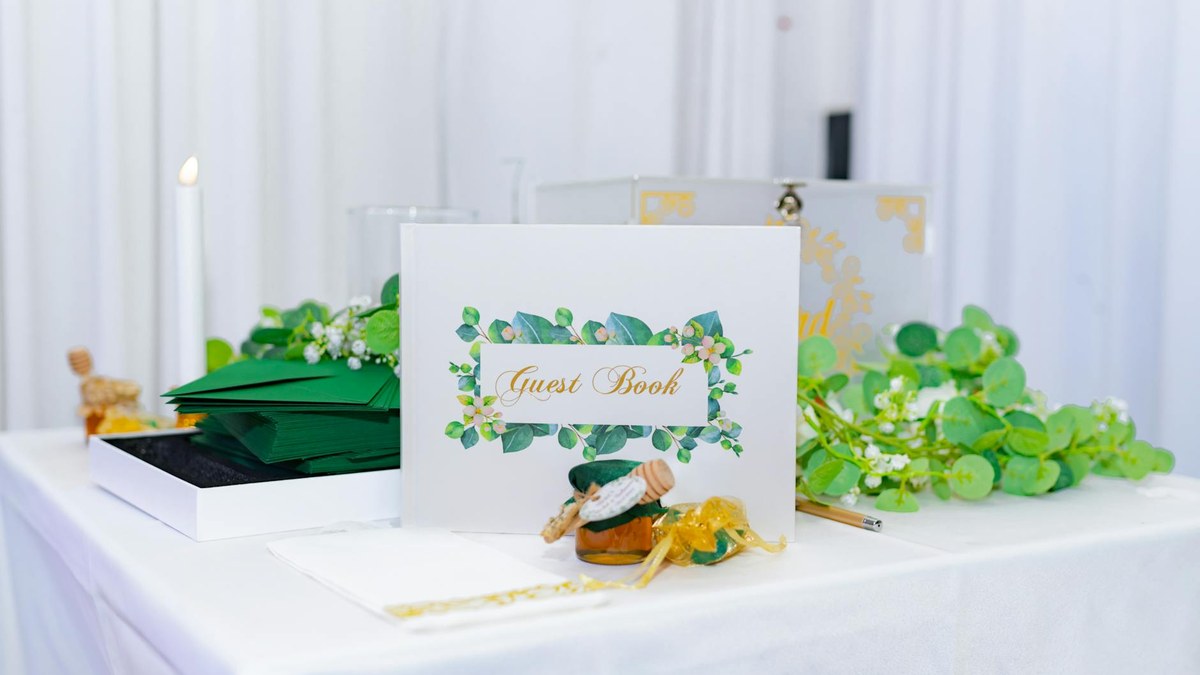 funeral etiquette southwest florida memorial service stock photo for Legacy Options families