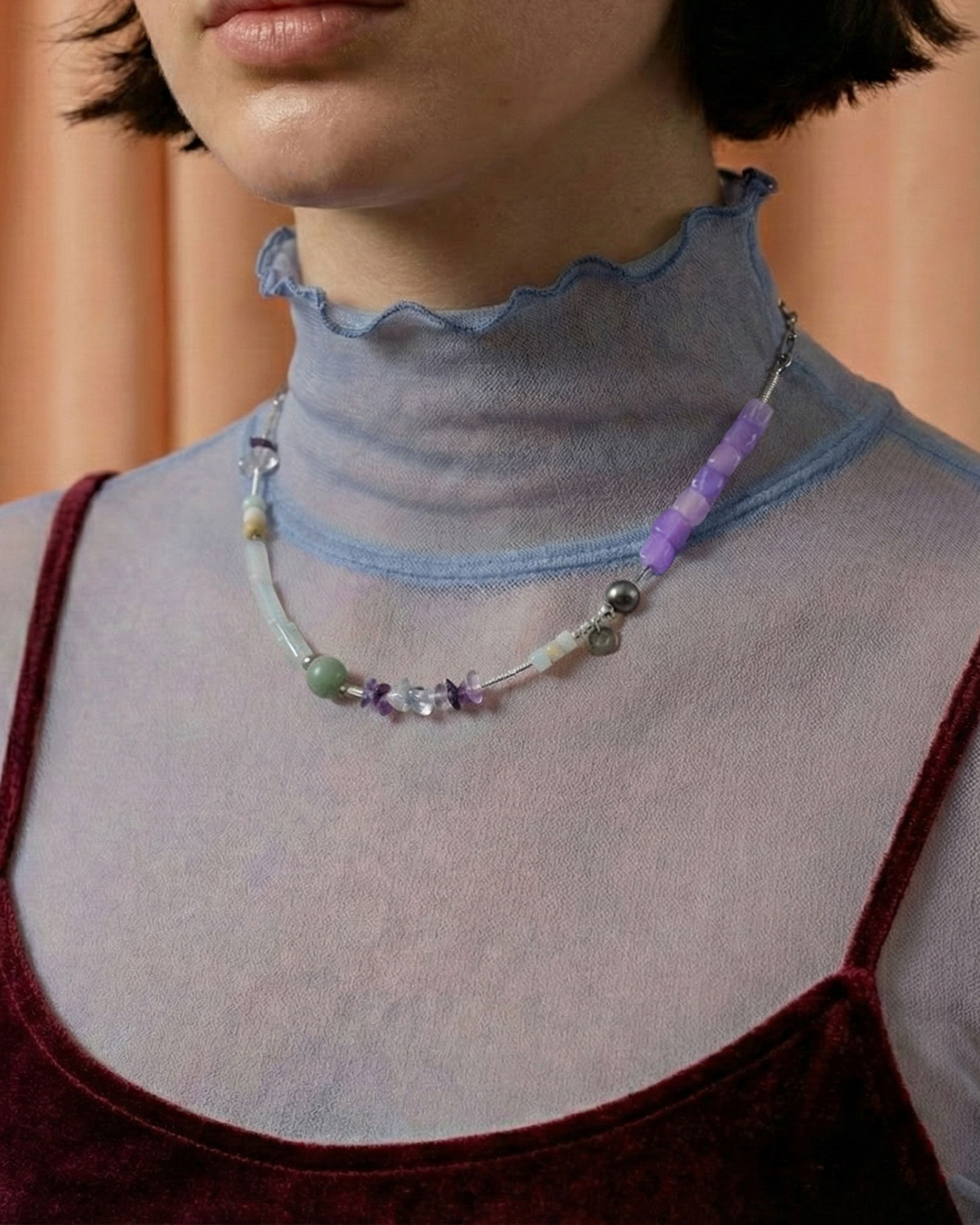 There remains some doubt over her level of dedication (μωβ)