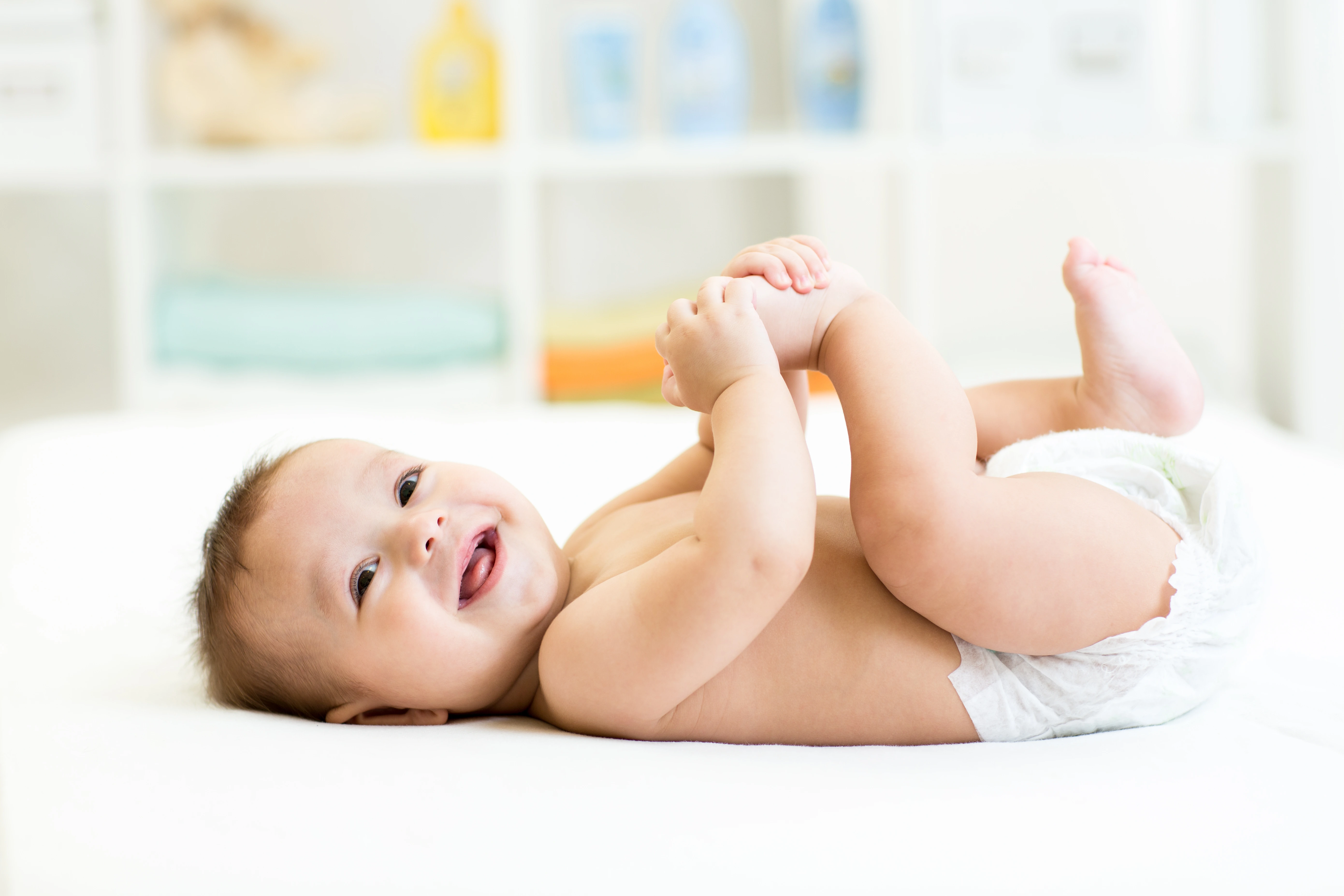 bambino-carino-con-un-sorriso-carino.webp