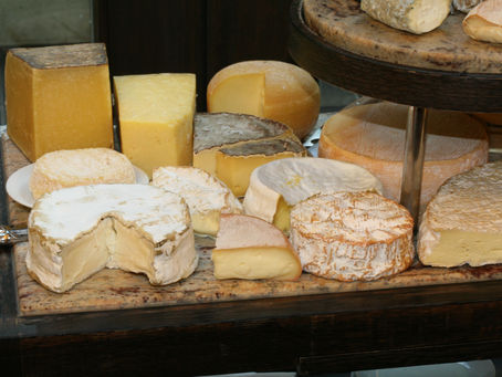 (6) Looking at you kid; or why do this cheese look not perfect.