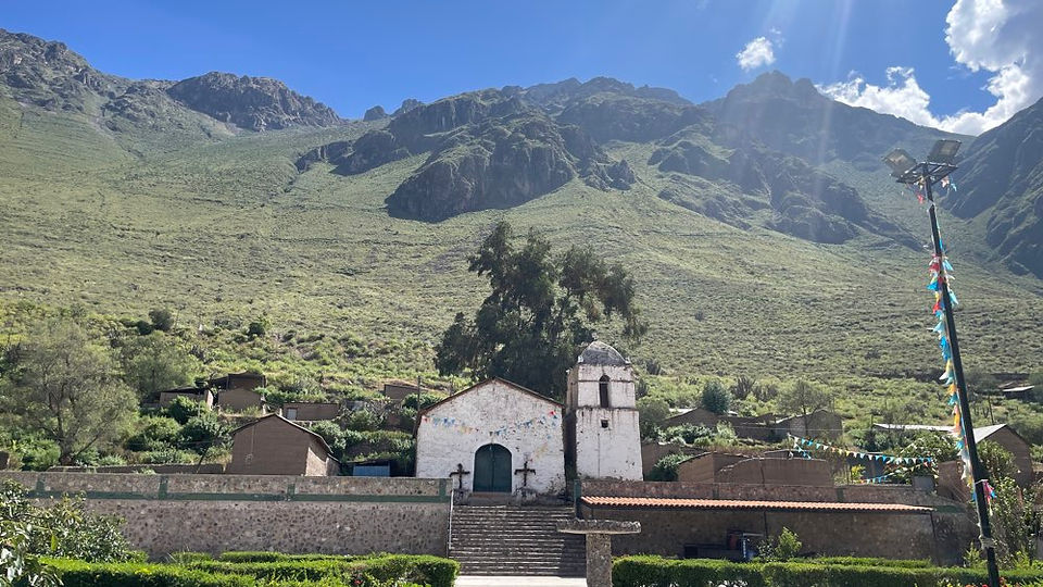 Bergkirche in den Anden, Peru