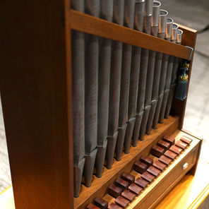 オルガネットの演奏 / モンセラートの朱い本〜アントネッロ@びわ湖ホール