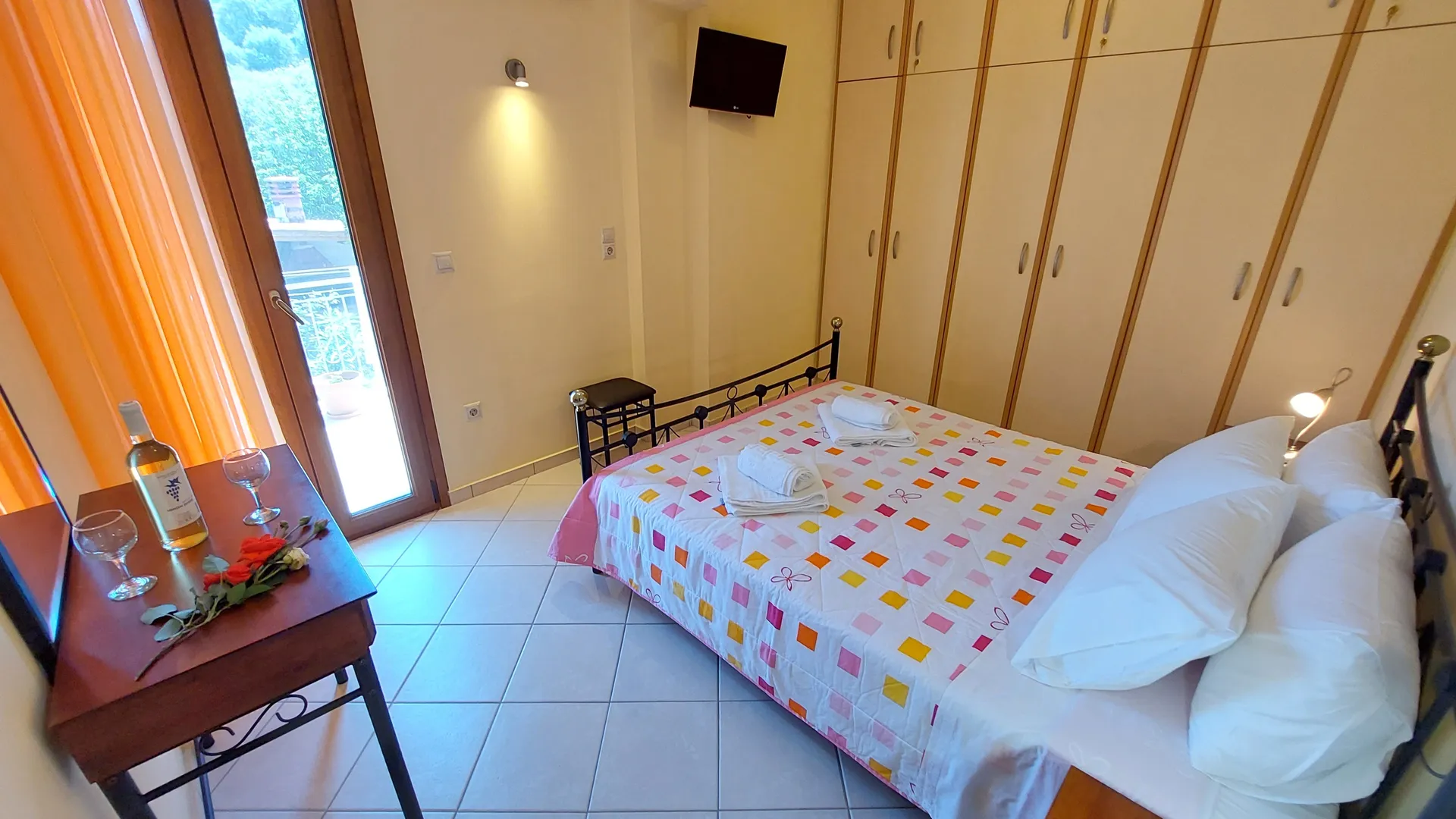 Euryclea Apartment