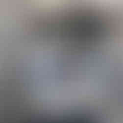 Abfüllmaschine für Wasserflaschen füllt 3 Flaschen