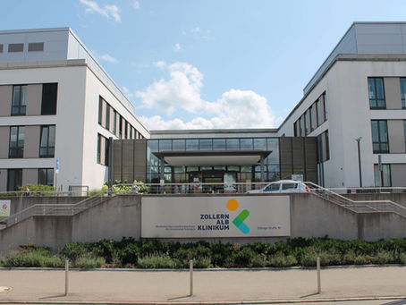 Zollernalb Klinikum Gebäude von vorne
