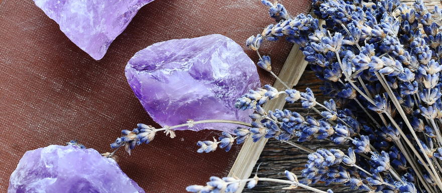 Exploring the Powerful Combination of Reiki, Crystals, and Flower Essences for Healing and Wellness