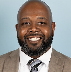 R.Griffin_Headshot.jpg