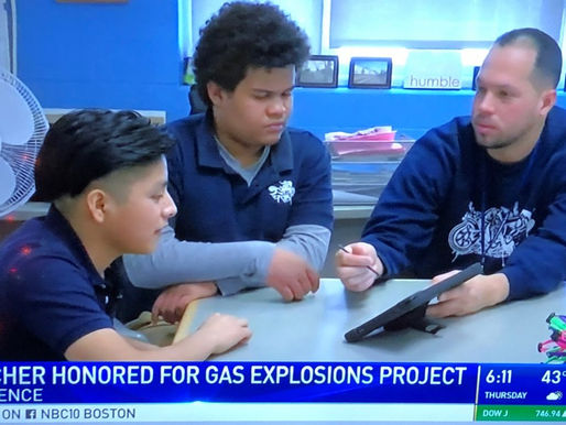 ENLACE Art Teacher Wins Samsung Solve for Tomorrow!