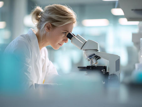 Alarme concernant les microplastiques : comment réduire la menace pour la fertilité féminine.