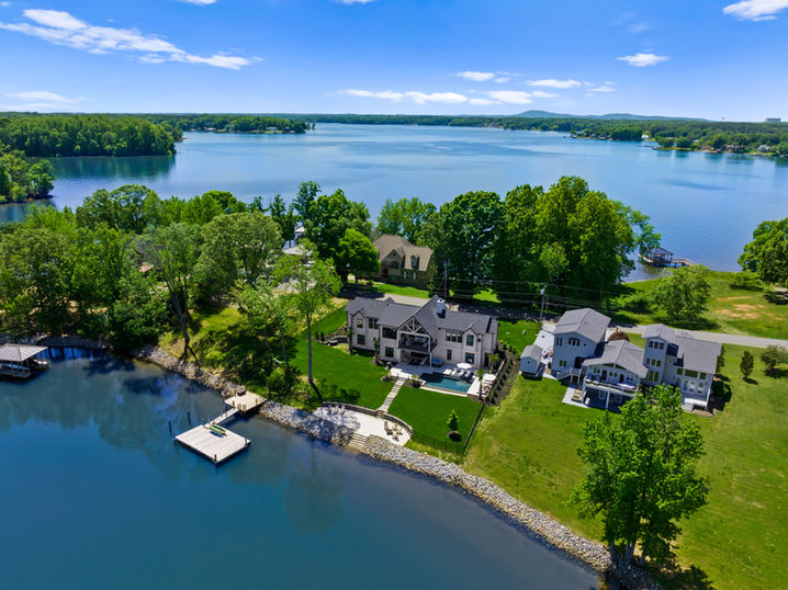 165 Hogan Ln_Ext-02.jpg