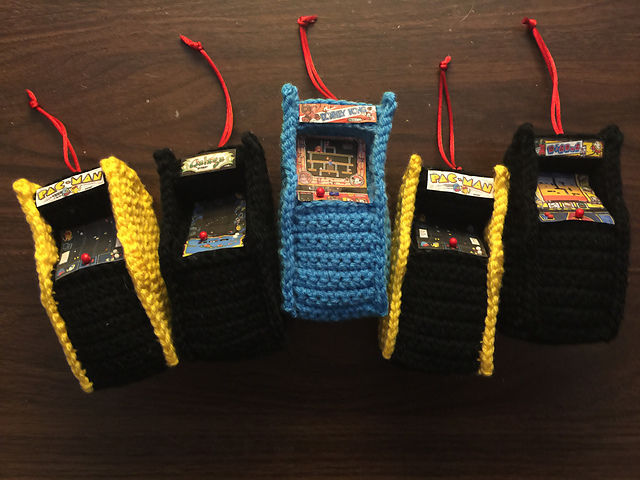 Thumbnail: Arcade Console Amigurumi Pattern