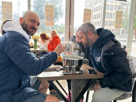 Kendin için yüzüyorsun, kızım