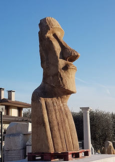 Moai