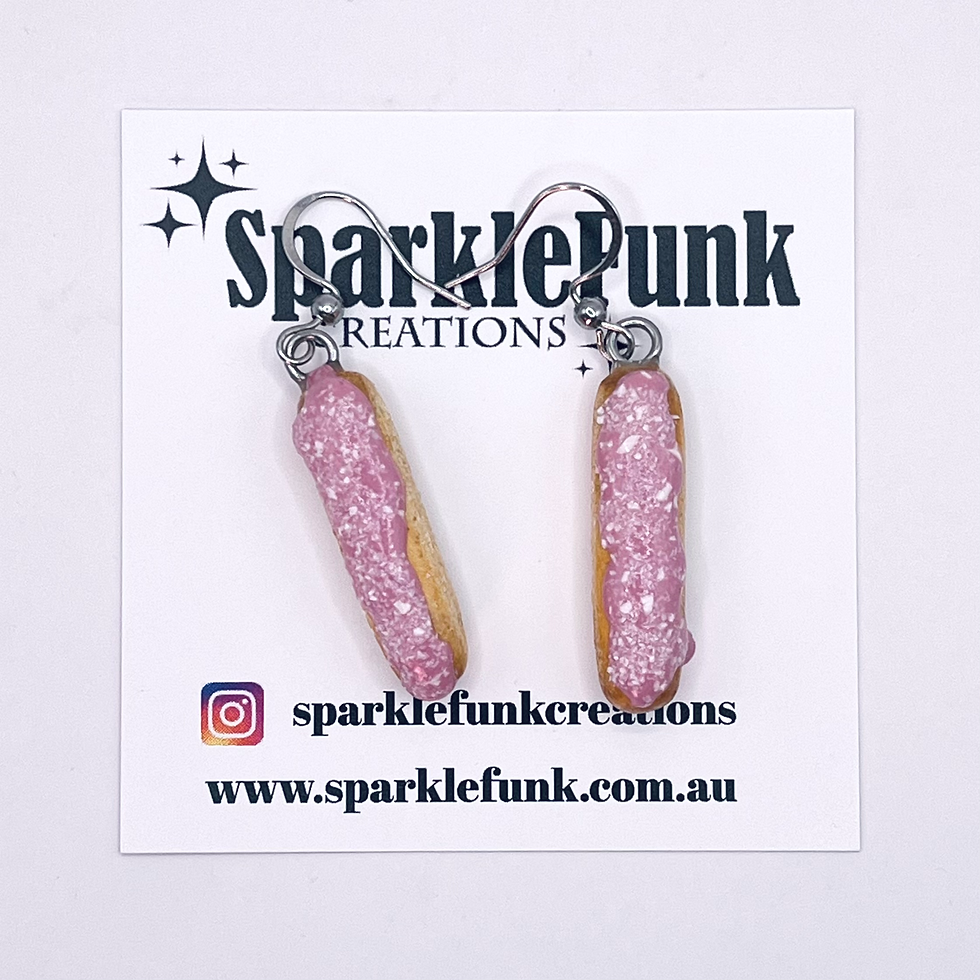 Finger bun dangle earrings, bread earrings, bakery earrings