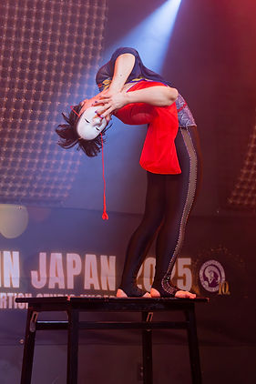 contortion_nugara_eri03.jpg