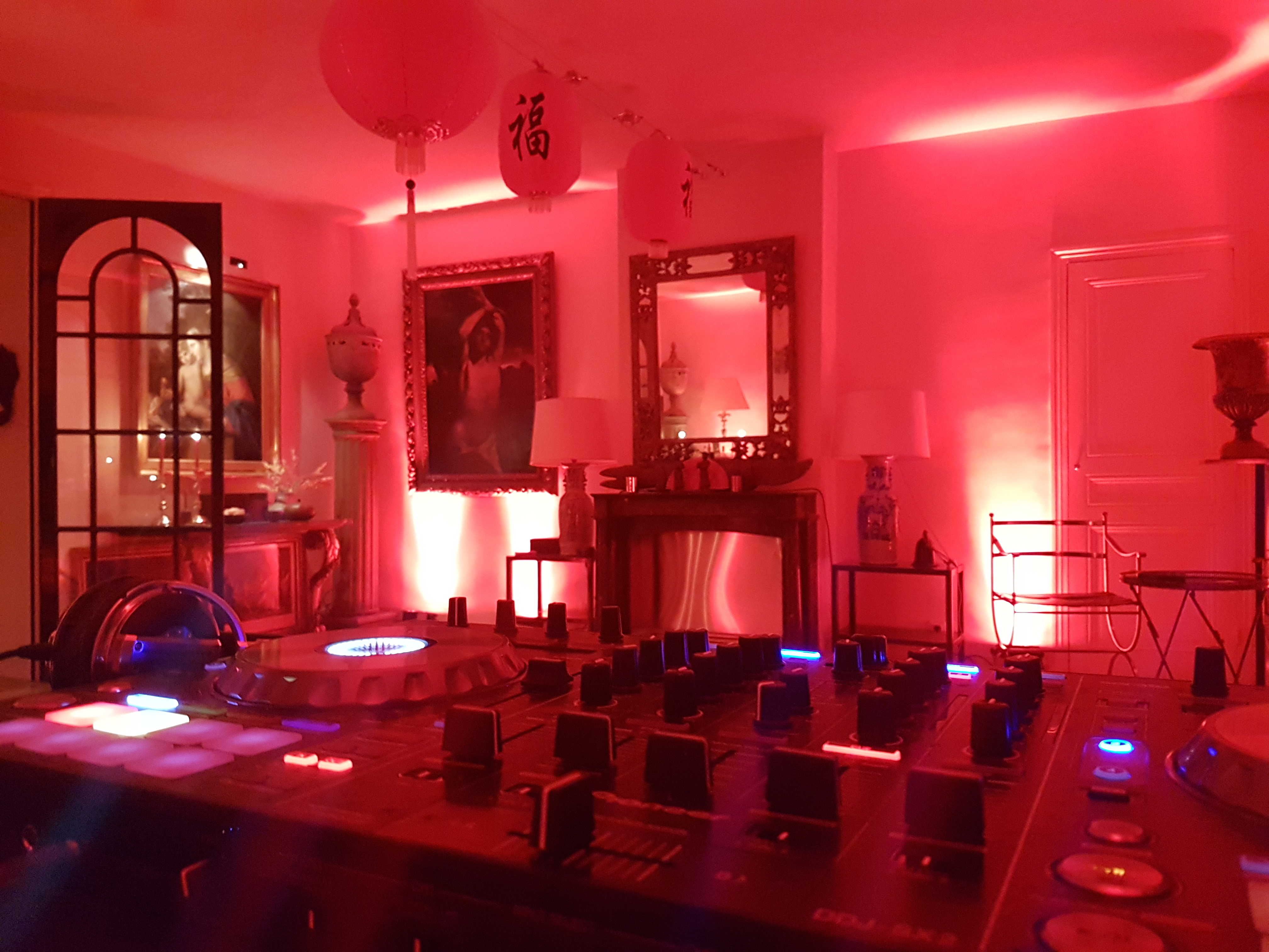 All night Inc. - Paris Hausmann
