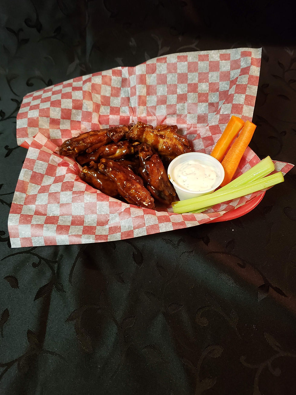 Wings w/dip image