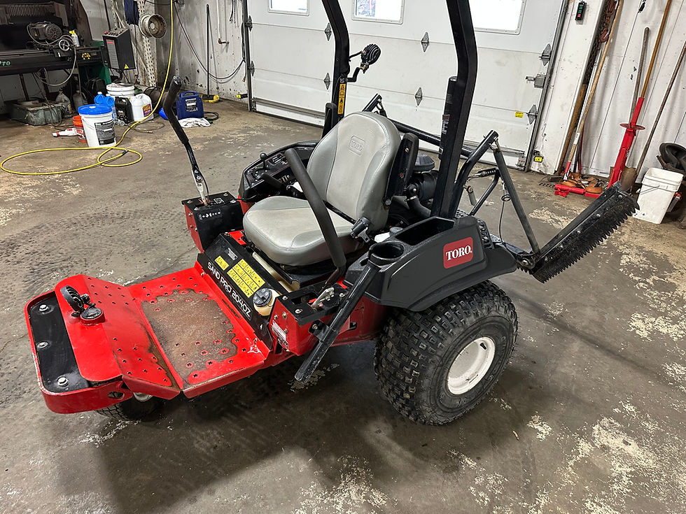 Thumbnail: 2021 Toro Sand Pro 2040Z