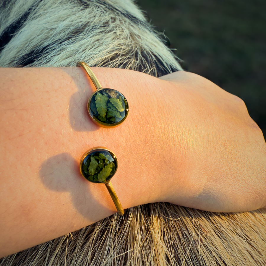 Thumbnail: Fairly Tale Forrest Gold Cuff Bracelet