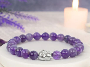 How to Wear an Amethyst Bracelet: Which Hand, Which Wrist and Why